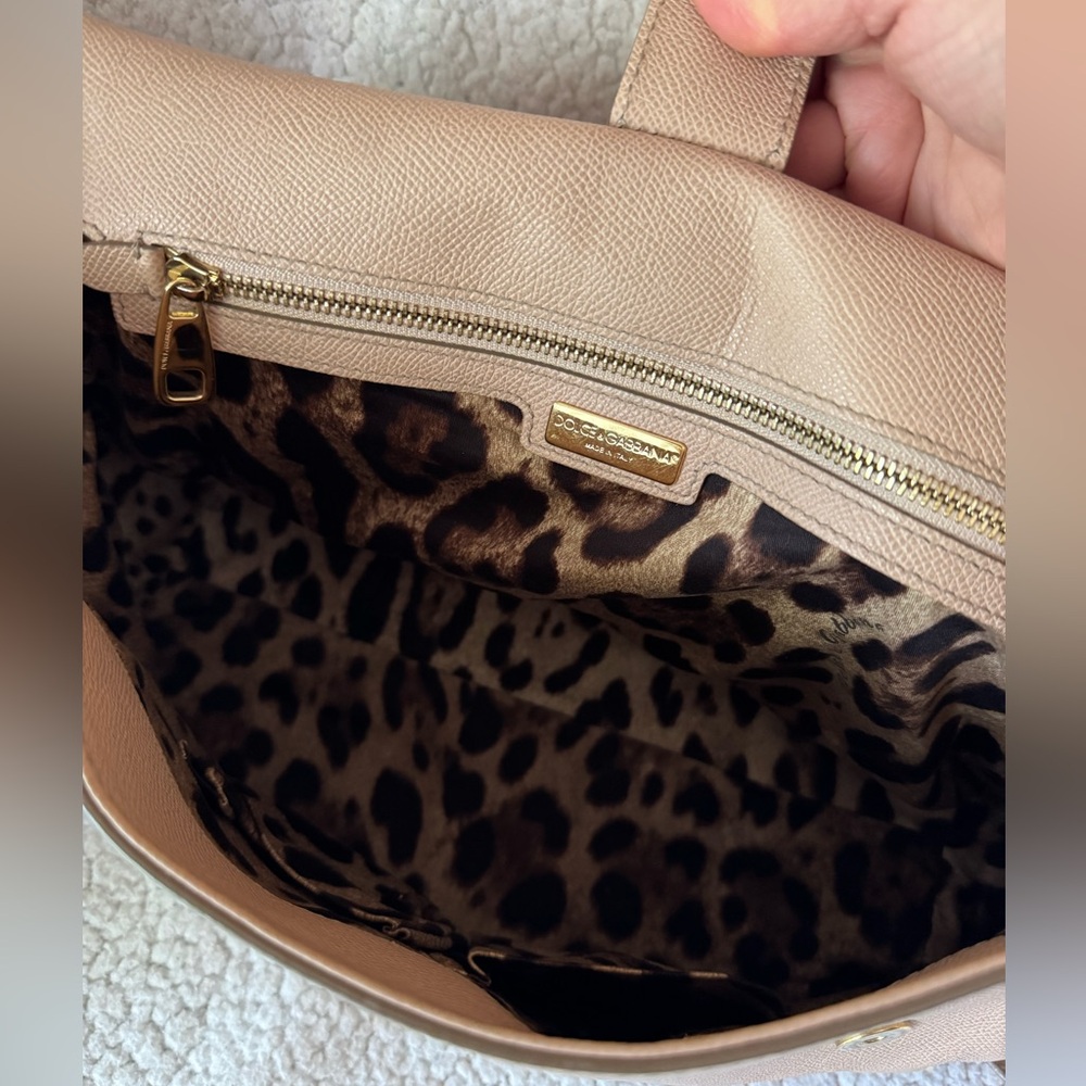Dolce & Gabbana Light Pink Blush Soft Leather Large Miss Sicily Top Handle Bag - Picture 14 of 17